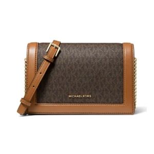 NWT Michael Kors Jet Set Large Logo Crossbody